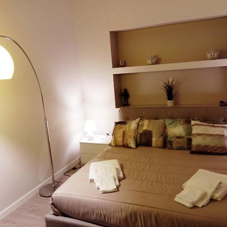 La Casa Di Peppe Lägenhet Bari Exteriör bild