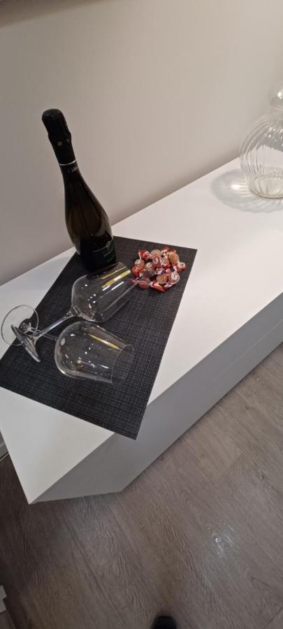 La Casa Di Peppe Lägenhet Bari Exteriör bild