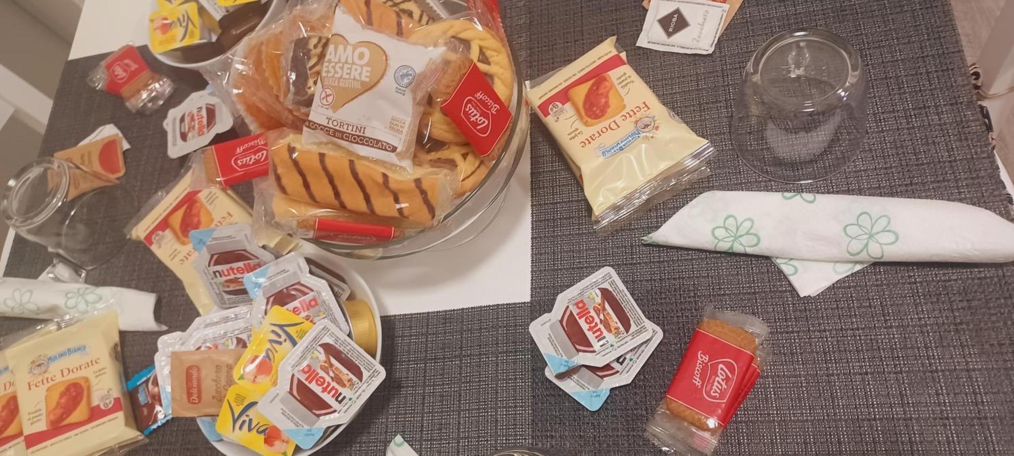 La Casa Di Peppe Lägenhet Bari Exteriör bild